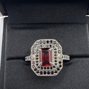 925 Sterling Silver Red Spinel Gemstone Ring Size 7